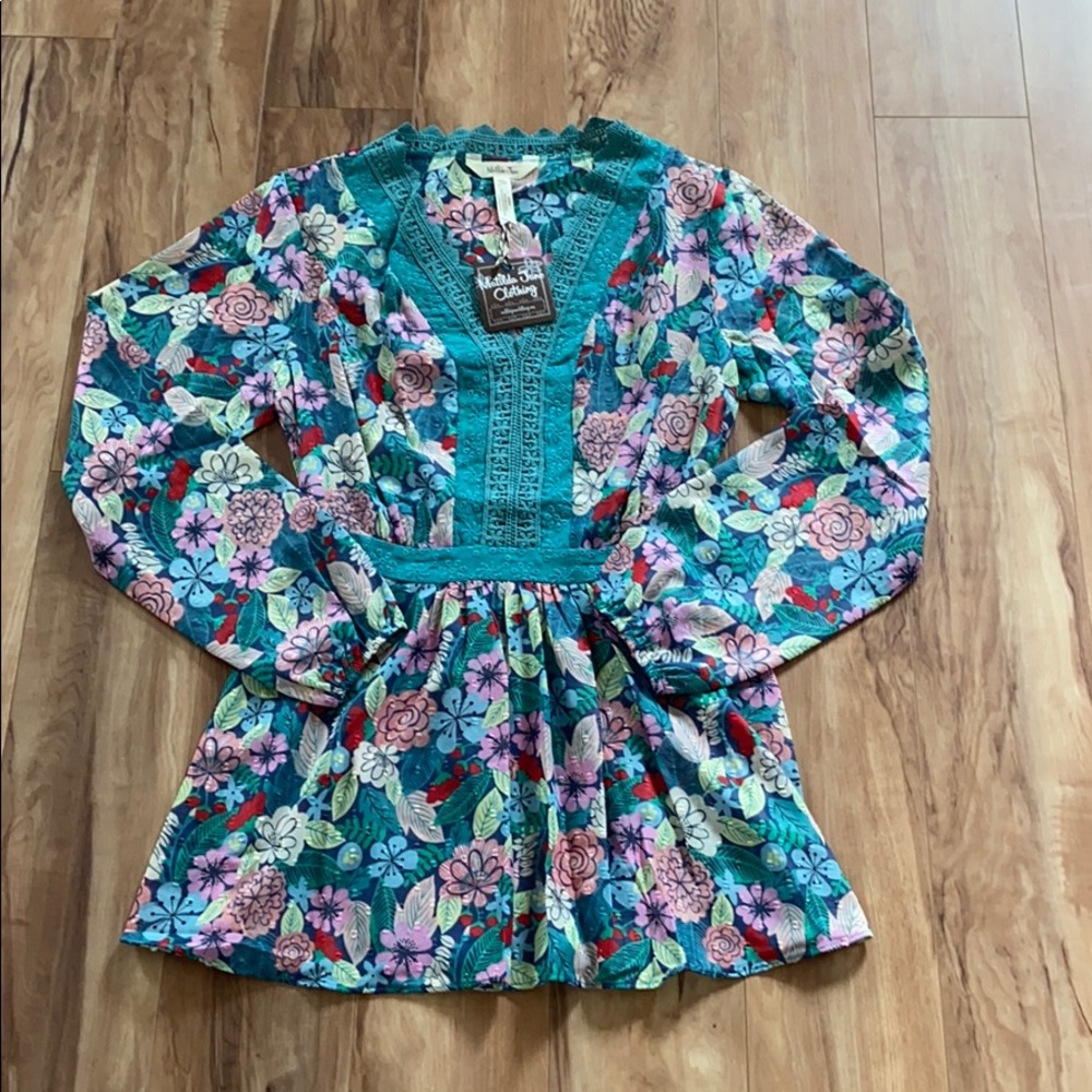 Matilda Jane Teal color floral Woman’s top - Picture 4 of 10
